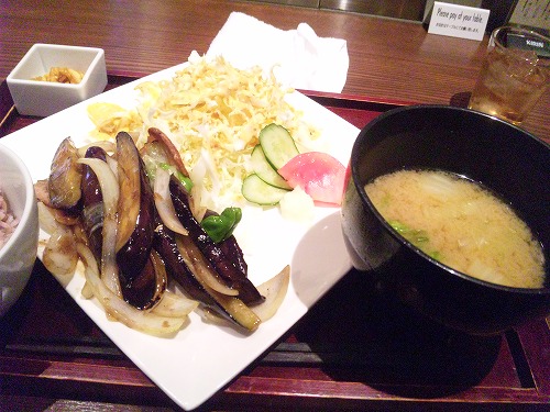 やさい家めいのしょうが焼定食