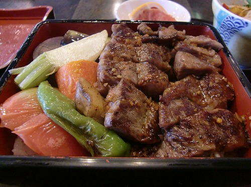 ステーキ丼