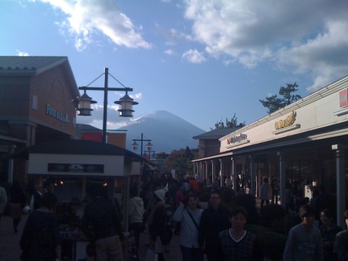 日本の象徴富士山はやはり美しいですねｷﾗ*｡･+(*ﾟ∀ﾟ*)+･｡*ｷﾗ