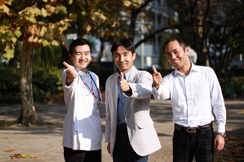 左から上村さん、荒木さん、廣田さんです（＾＾