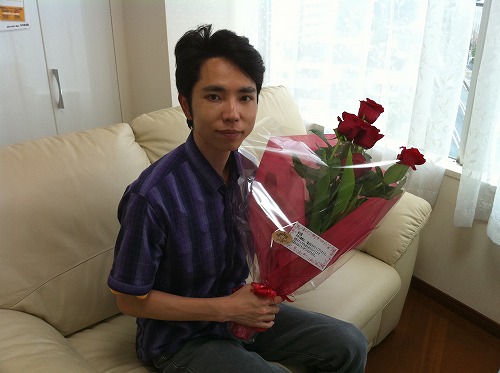 大西さんからバラが贈られてきました!感謝です^^ 大西さんからバラが贈られてきました!感謝です^^